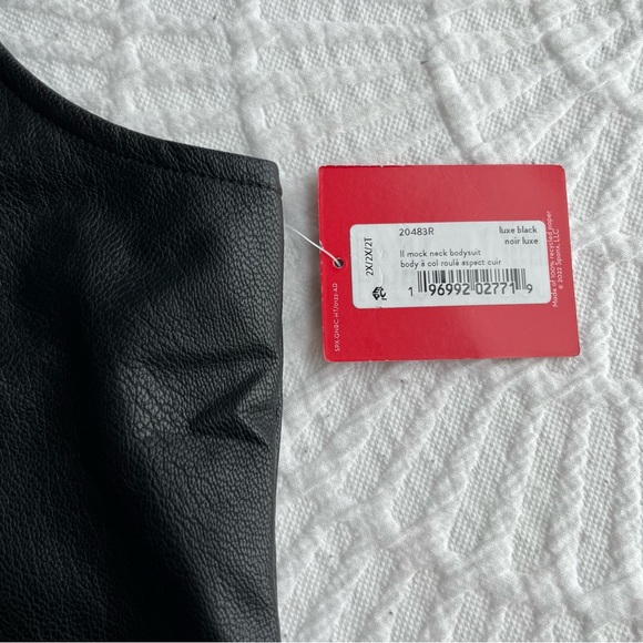 SPANX Mock Neck Bodysuit in Luxe Black Size XXL / 2X - Picture 7 of 8